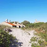 6 Person On A In Σπίτι διακοπών